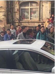 《秦海璐主演恐怖电影<捉迷藏>：悬疑惊悚的深度解析》