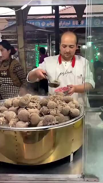 **恶魔的饕餮盛宴：羊群的噩梦**