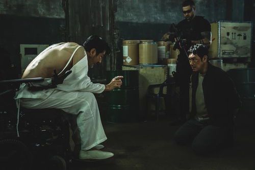 毒战2：韩国犯罪动作片的巅峰对决