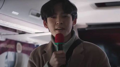 《花路阿朱妈主题曲：旋律中的温情与力量》