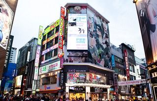 《首尔之春：那些令人难忘的经典瞬间》
