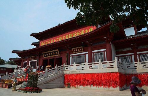 南山寺：千年古刹的禅意与传承